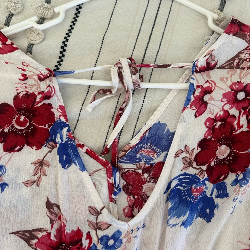 Floral V-Neck Ruffle Short Sleeve Top - White with pink & Blue Flowers - Picture 2 of 2
